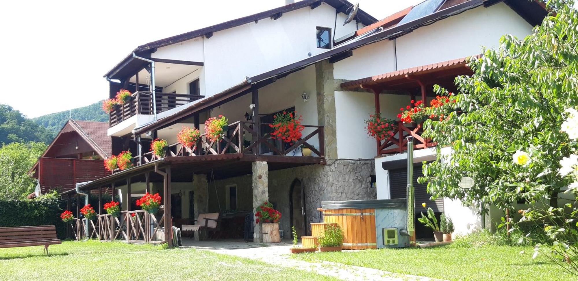 Cabana Poiana Galdei Exterior photo