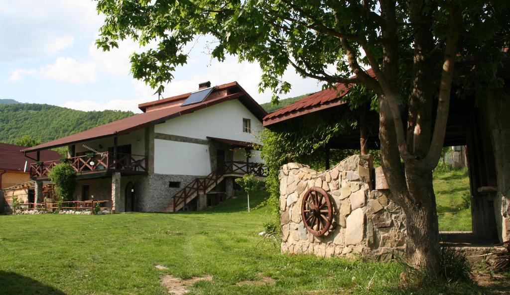 Cabana Poiana Galdei Exterior photo